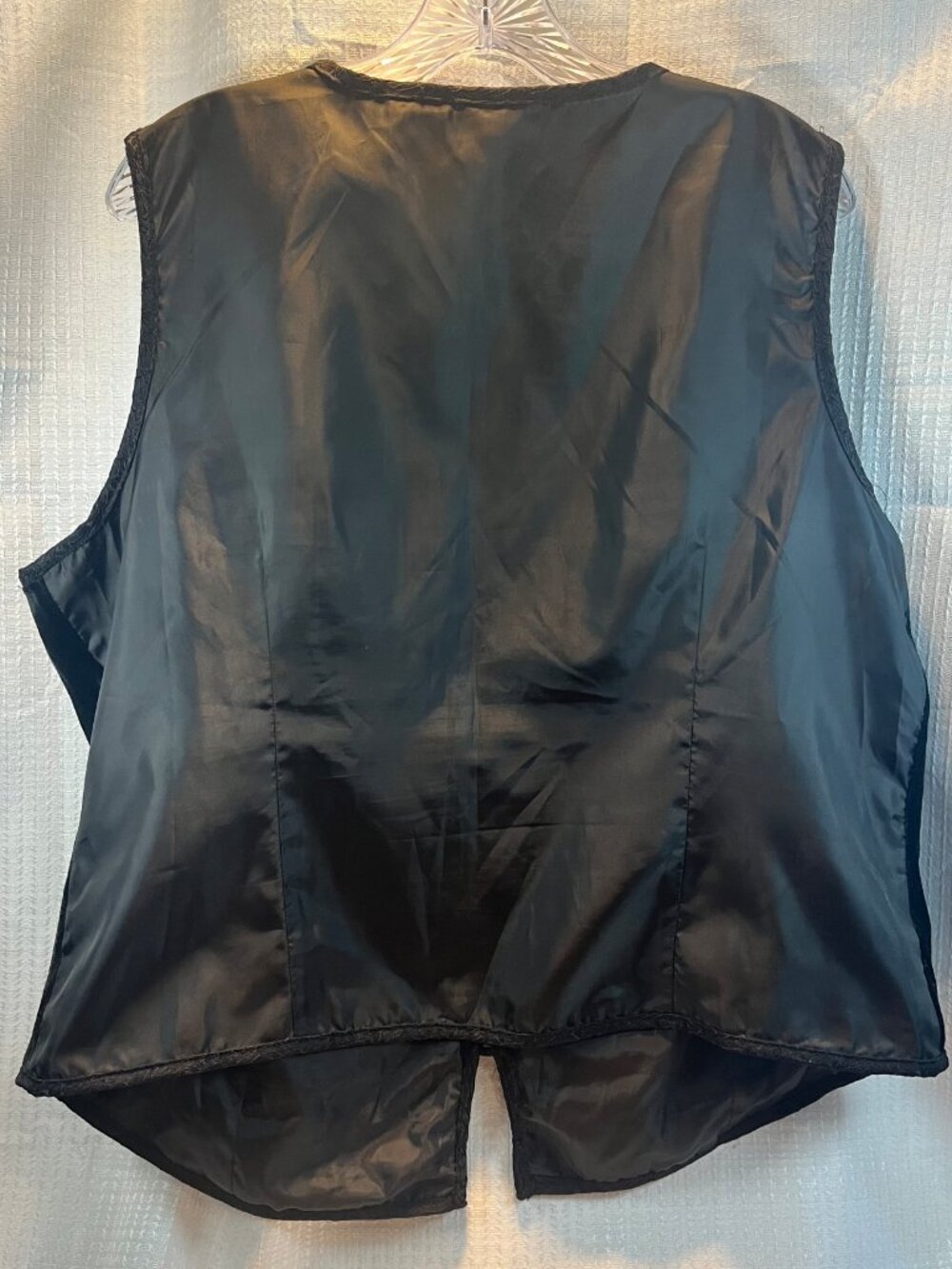 Vintage White Stag Black Embroidered Velvet Vest size XL - Picture 2 of 6